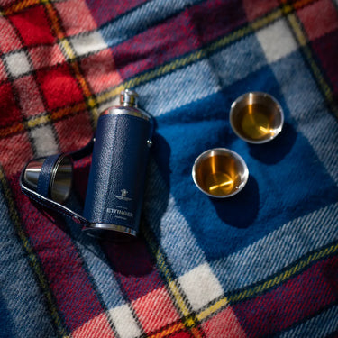 Capra 8oz Hunter Flask with 4 Cups Marine Blue